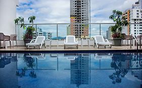 Ramada by Wyndham Panama Centro Via Argentina